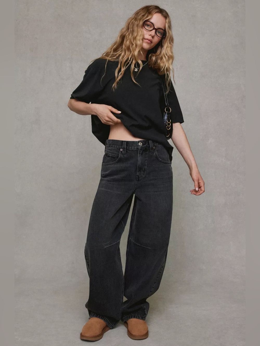 BDG Urban Outfitters Barrel Jeans 25W Washed Black High Rise
